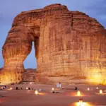 Batu raksasa berbentuk gajah yang menjadi ikon Al-Ula